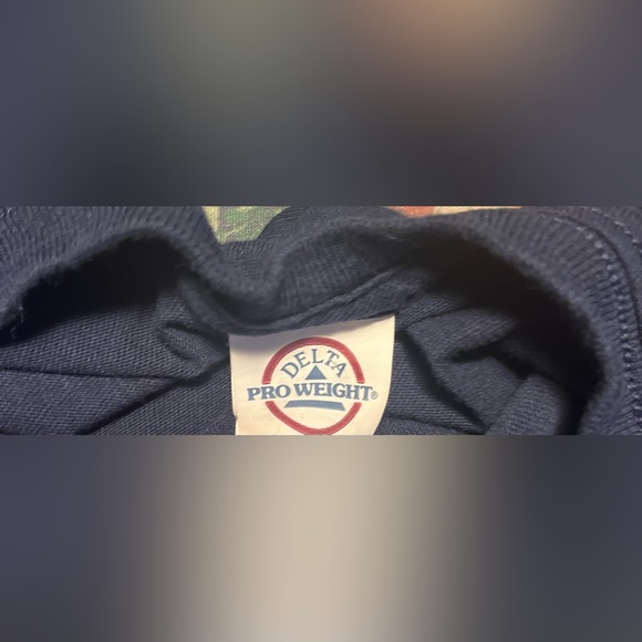 VINTAGE GRAPHIC T SHIRT - Picture 3 of 3